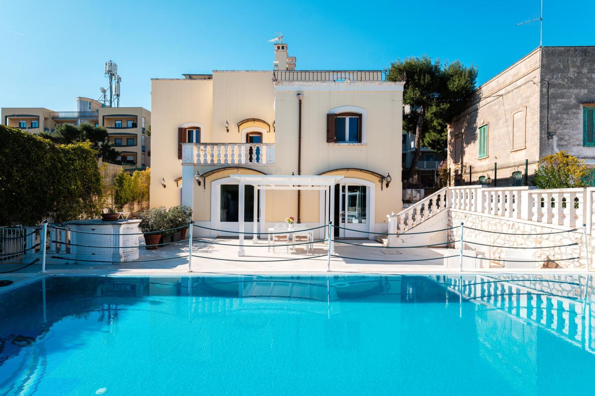 Villa Donna Franca By Sthey Монополи Екстериор снимка